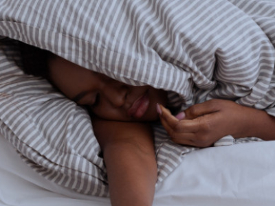 Dormir sans oreiller, est-ce mieux pour votre santé ?